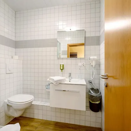 Gasthuis Gaestezimmer St Wendel Prüm