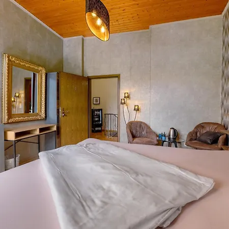Gasthuis Gaestezimmer St Wendel 3*