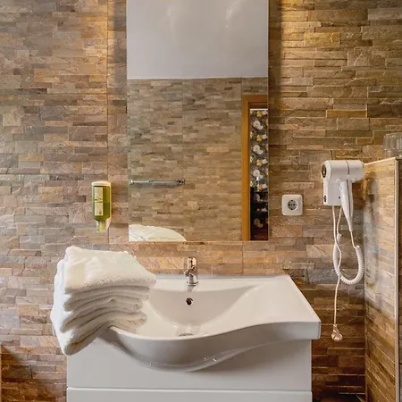 Gaestezimmer St Wendel Gasthuis 3*